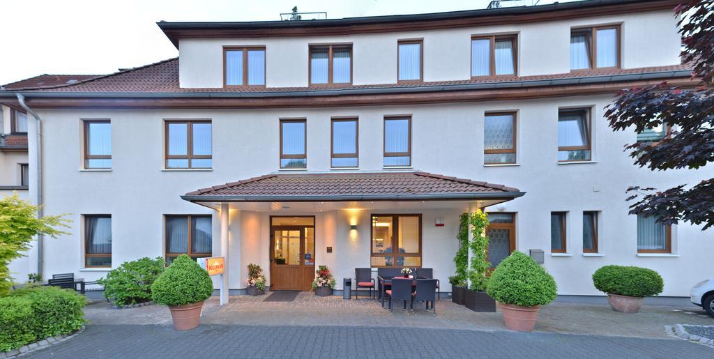 Hotel Hollmann Halle  Екстериор снимка